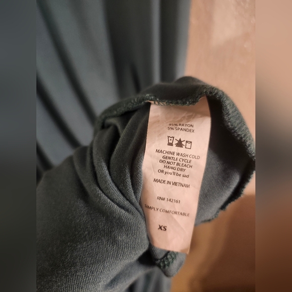 EUC LuLaRoe "Carly T-Shirt Dress" in Jade Green • Sz XS (2-4+) - Picture 7 of 10